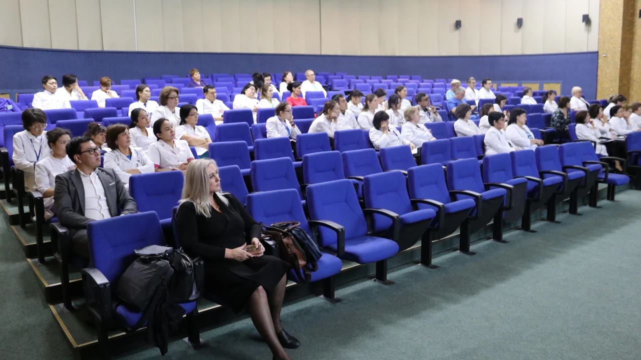 КОНФЕРЕНЦИЯ НА ТЕМУ: «СОВРЕМЕННАЯ АНТИТРОМБОТИЧЕСКАЯ ТЕРАПИЯ ПРИ ФИБРИЛЛЯЦИИ ПРЕДСЕРДИЙ.  Можем ли мы сделать что-то лучше?» 